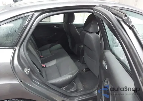 2014 Ford Focus Se z USA, uszkodzony, nr VIN 1FADP3F25EL228319